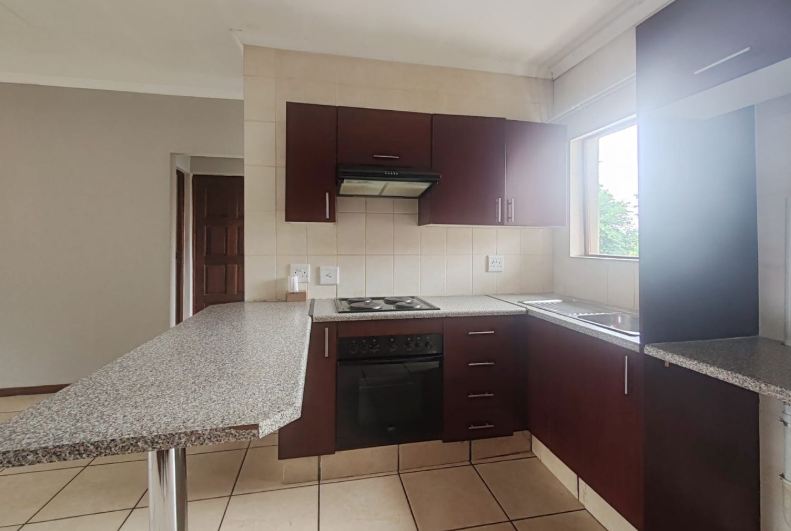 To Let 2 Bedroom Property for Rent in Kenleaf Gauteng