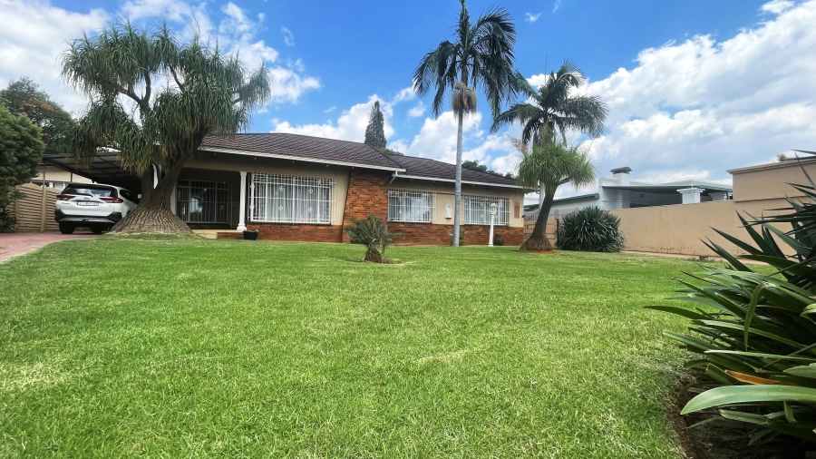 3 Bedroom Property for Sale in Sinoville Gauteng