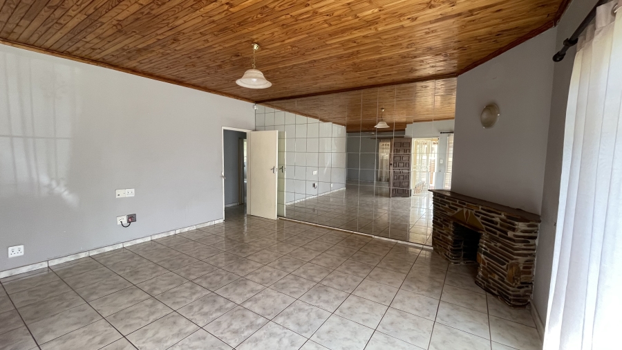 3 Bedroom Property for Sale in Sinoville Gauteng