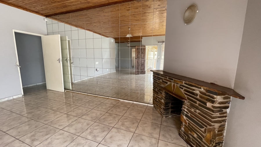 3 Bedroom Property for Sale in Sinoville Gauteng
