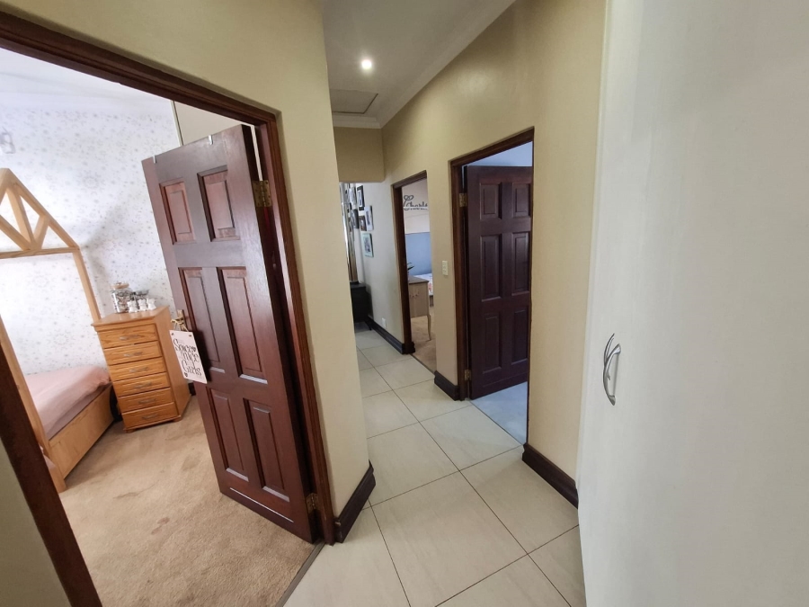 3 Bedroom Property for Sale in Bougainvillea Estate Gauteng
