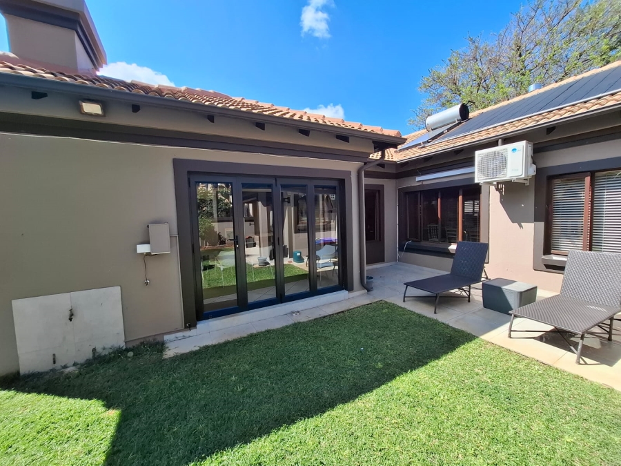 3 Bedroom Property for Sale in Bougainvillea Estate Gauteng