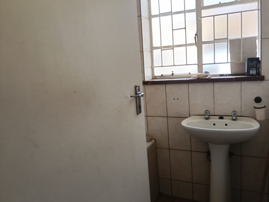 12 Bedroom Property for Sale in Westonaria Gauteng