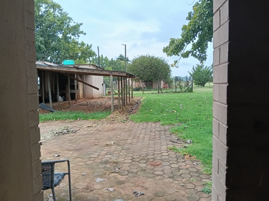 5 Bedroom Property for Sale in Wheatlands A H Gauteng