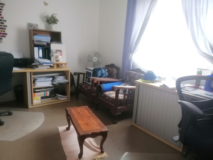 5 Bedroom Property for Sale in Wheatlands A H Gauteng