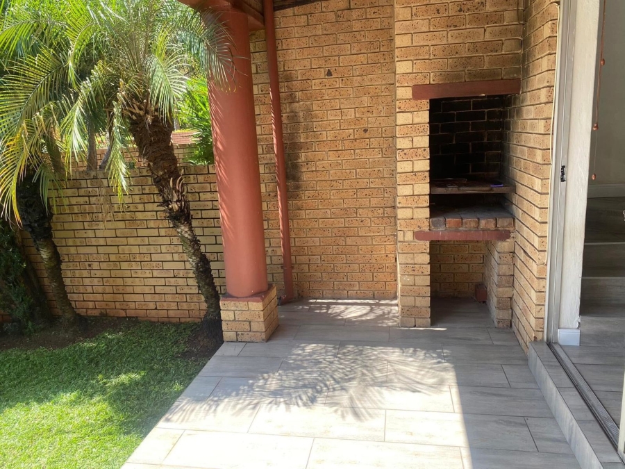 2 Bedroom Property for Sale in Eldo Glen Gauteng
