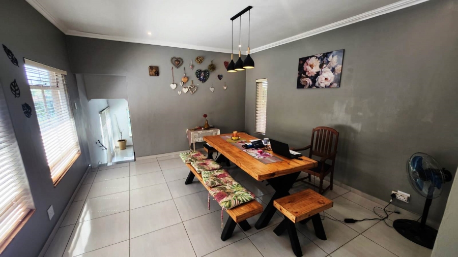 4 Bedroom Property for Sale in Eldoraigne Gauteng
