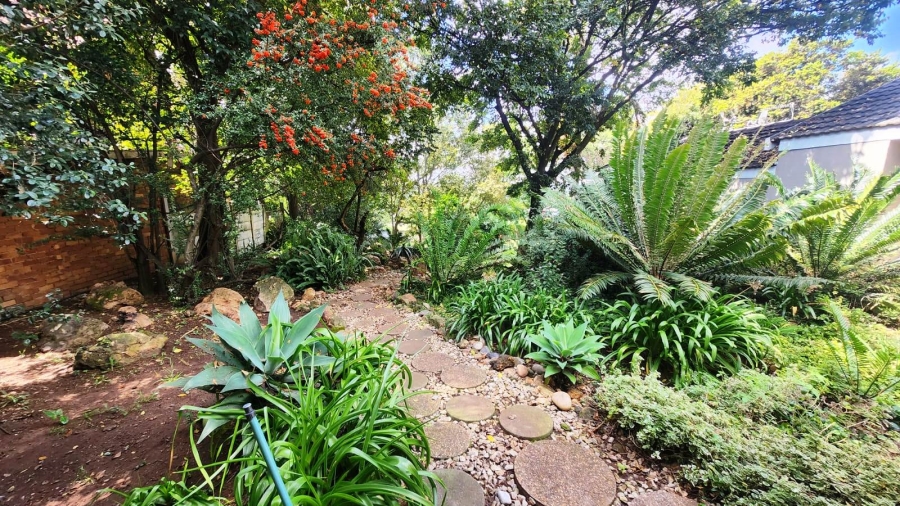 4 Bedroom Property for Sale in Eldoraigne Gauteng