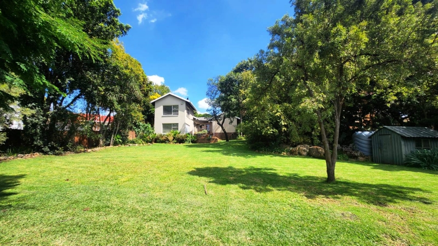 4 Bedroom Property for Sale in Eldoraigne Gauteng