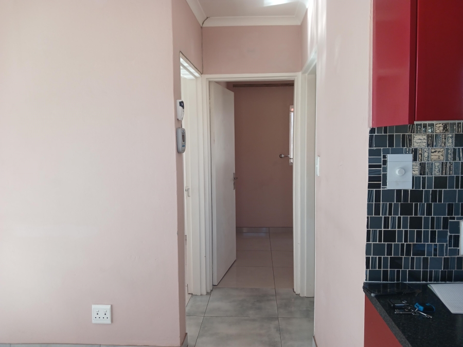 2 Bedroom Property for Sale in Bloubosrand Gauteng