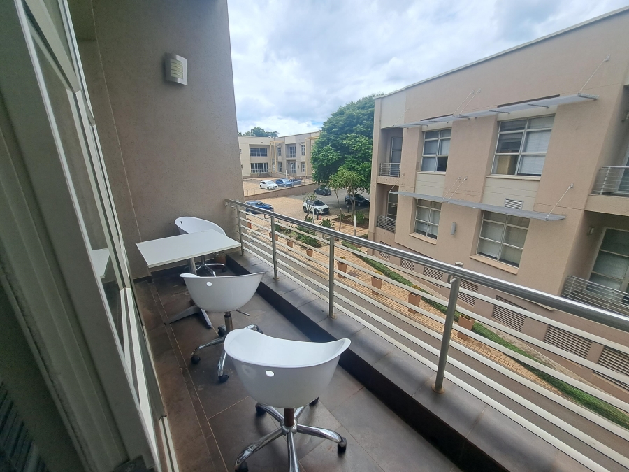 To Let commercial Property for Rent in Die Hoewes Gauteng