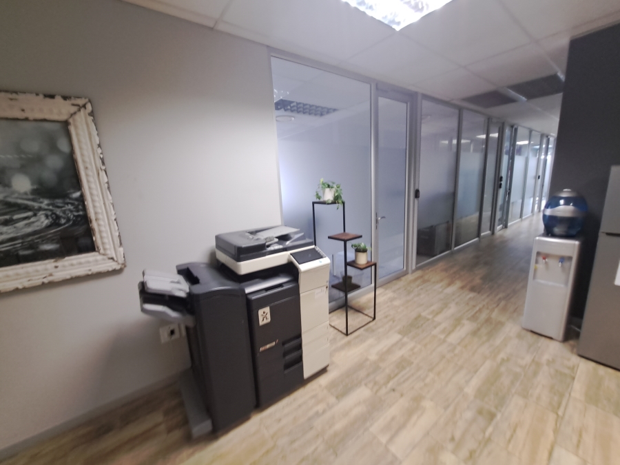 To Let commercial Property for Rent in Die Hoewes Gauteng