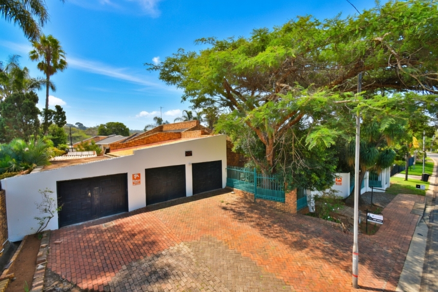 4 Bedroom Property for Sale in Moreleta Park Gauteng