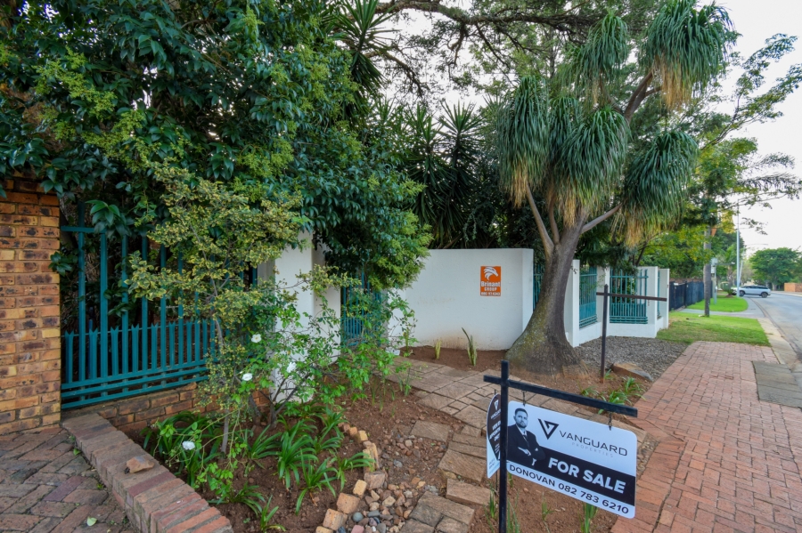 4 Bedroom Property for Sale in Moreleta Park Gauteng