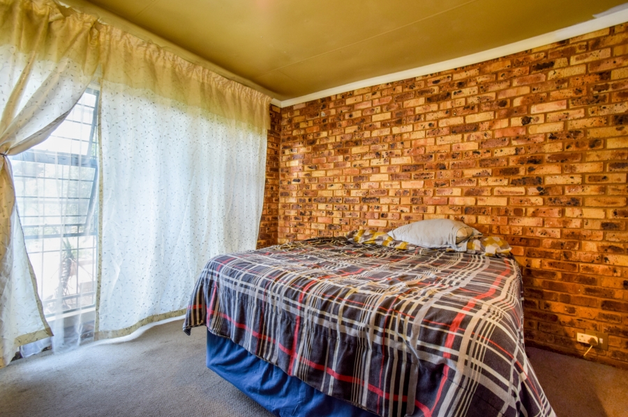 4 Bedroom Property for Sale in Moreleta Park Gauteng