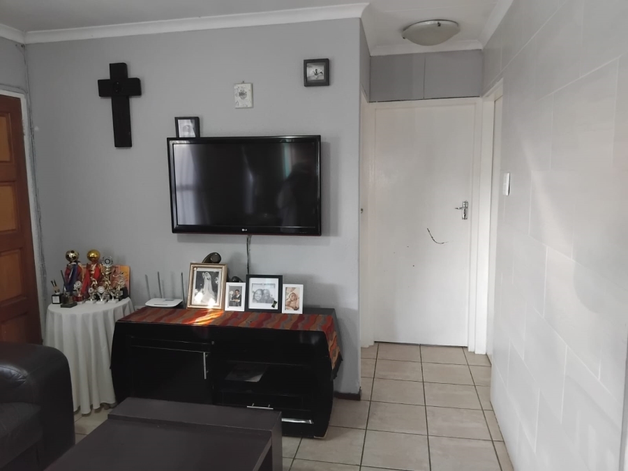 3 Bedroom Property for Sale in Greenfields Gauteng