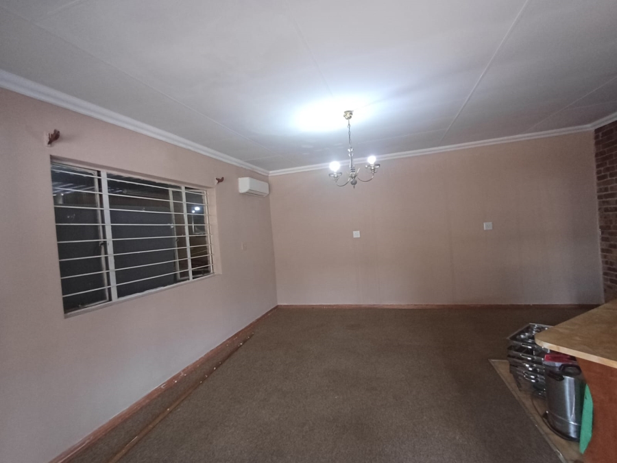 To Let 1 Bedroom Property for Rent in Witpoortjie Gauteng