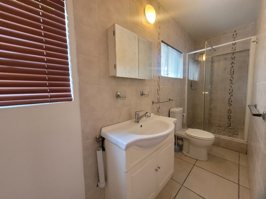 To Let 1 Bedroom Property for Rent in Roodepoort Gauteng