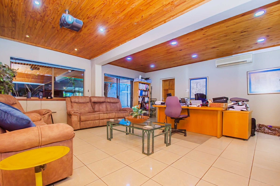 4 Bedroom Property for Sale in Horison Park Gauteng