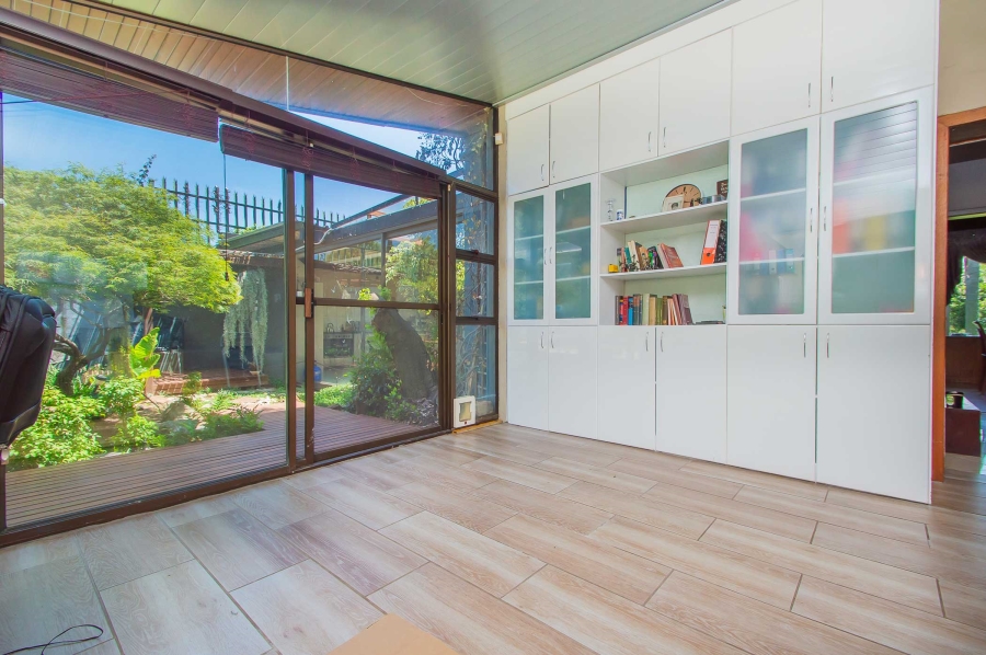 4 Bedroom Property for Sale in Horison Park Gauteng