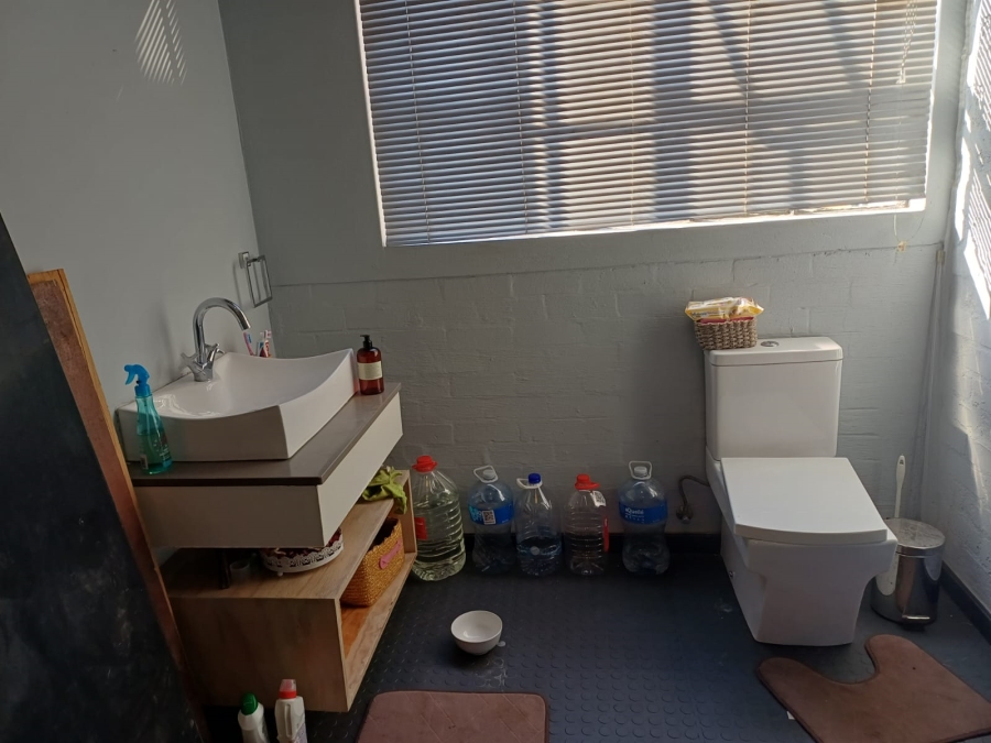 1 Bedroom Property for Sale in Braamfontein Gauteng