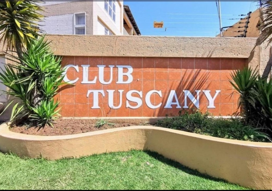 To Let 2 Bedroom Property for Rent in Mondeor Gauteng