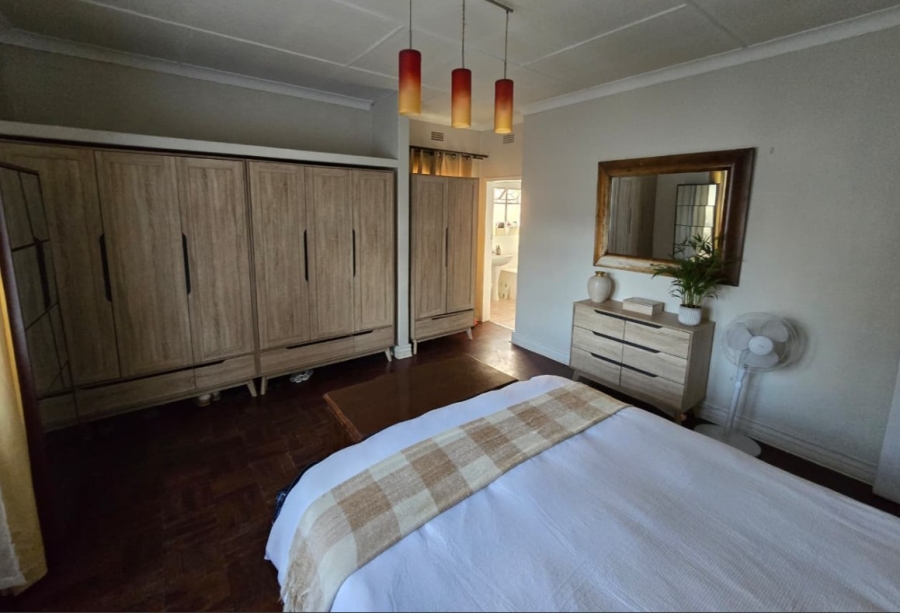3 Bedroom Property for Sale in Linmeyer Gauteng