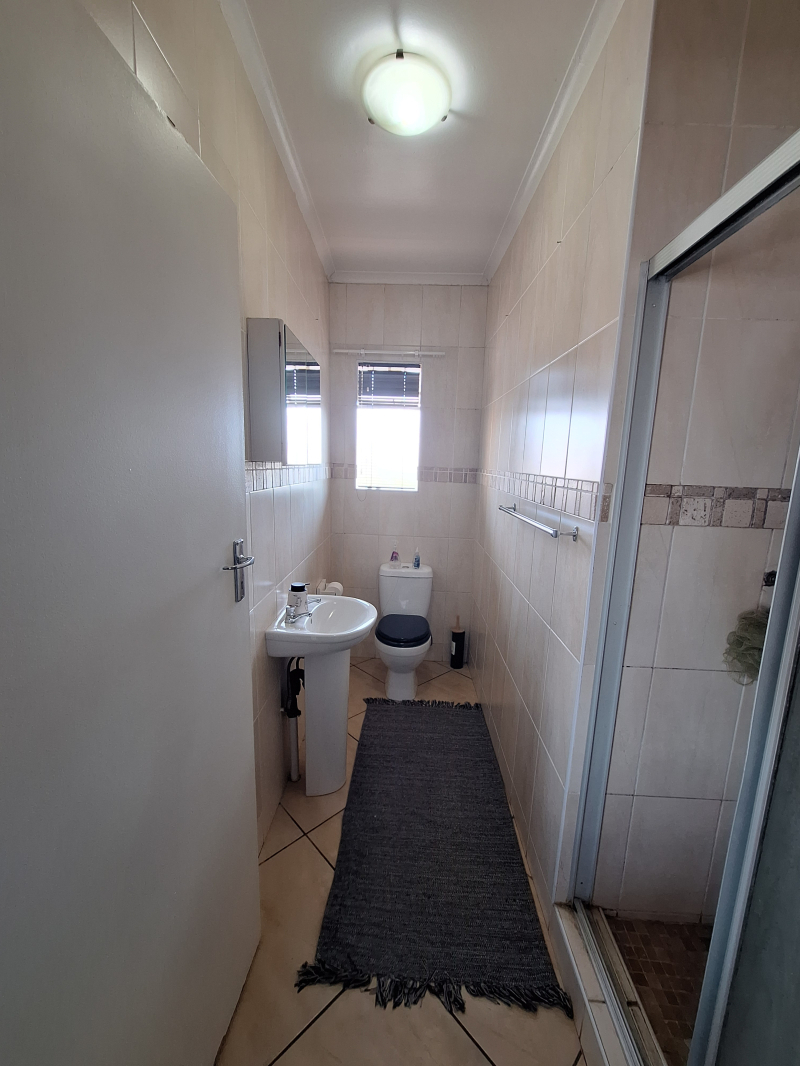 2 Bedroom Property for Sale in Eden Glen Gauteng