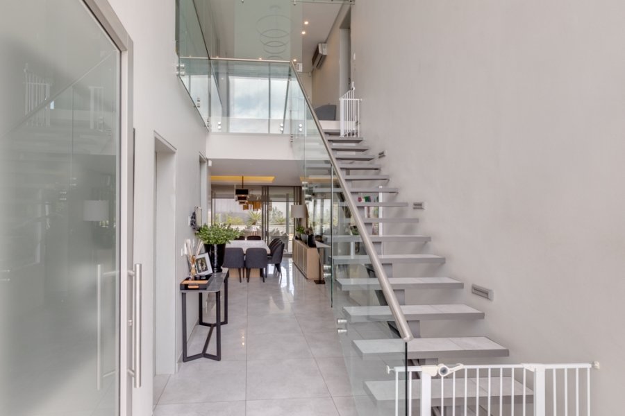 4 Bedroom Property for Sale in Morningside Gauteng