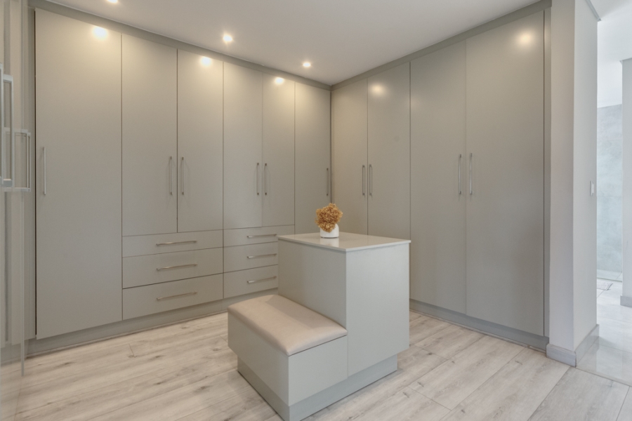 4 Bedroom Property for Sale in Morningside Gauteng