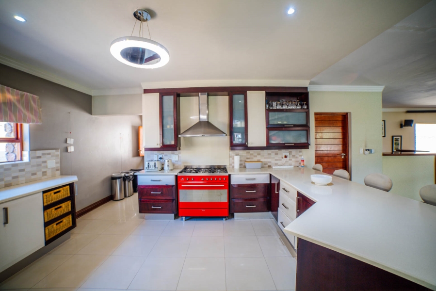 To Let 4 Bedroom Property for Rent in Carlswald North Estate Gauteng