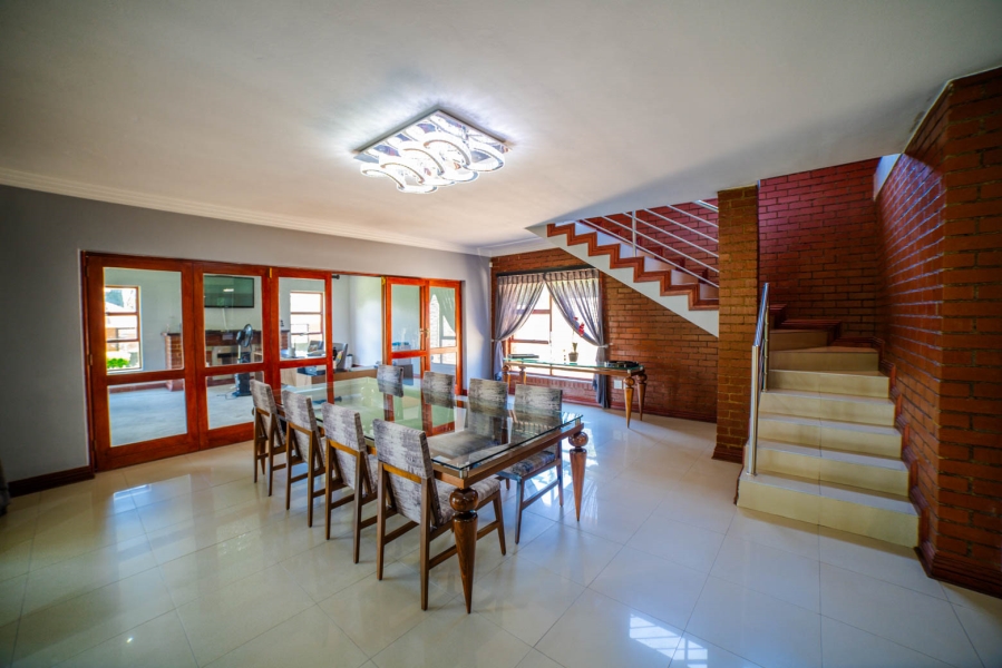 To Let 4 Bedroom Property for Rent in Carlswald North Estate Gauteng