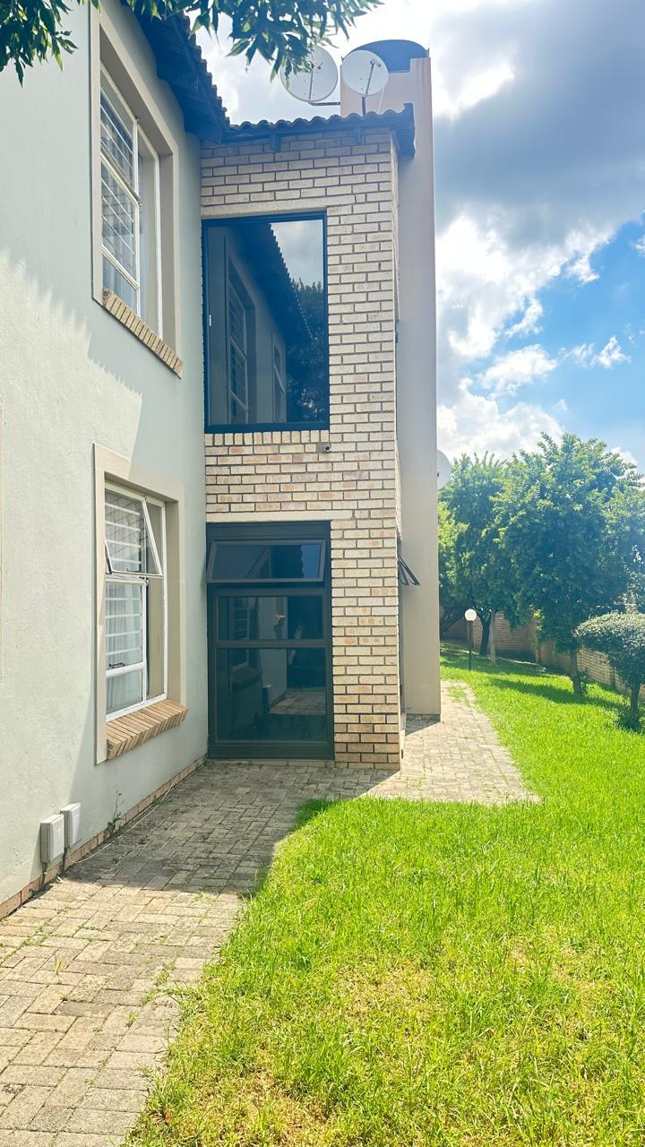 To Let 3 Bedroom Property for Rent in Terenure Gauteng