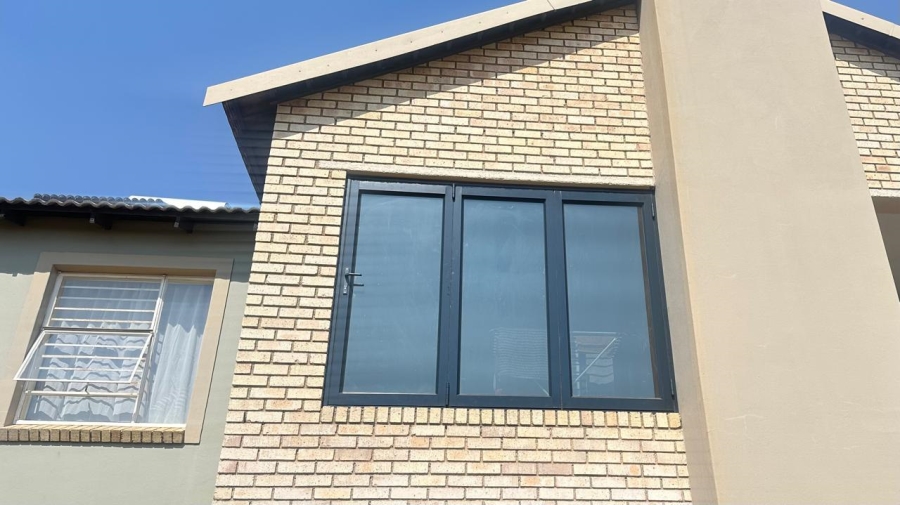 To Let 3 Bedroom Property for Rent in Terenure Gauteng