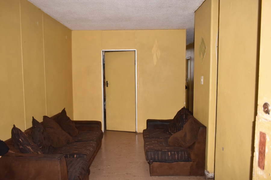 2 Bedroom Property for Sale in Pretoria Central Gauteng