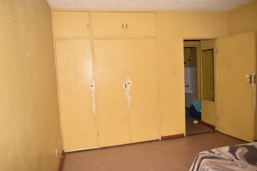 2 Bedroom Property for Sale in Pretoria Central Gauteng