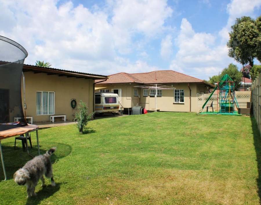 3 Bedroom Property for Sale in Wentworth Park Gauteng