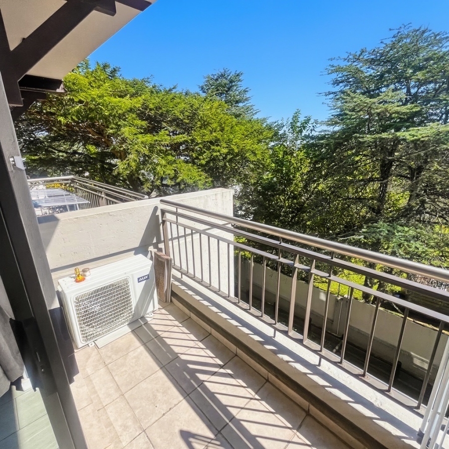 2 Bedroom Property for Sale in Sunninghill Gauteng