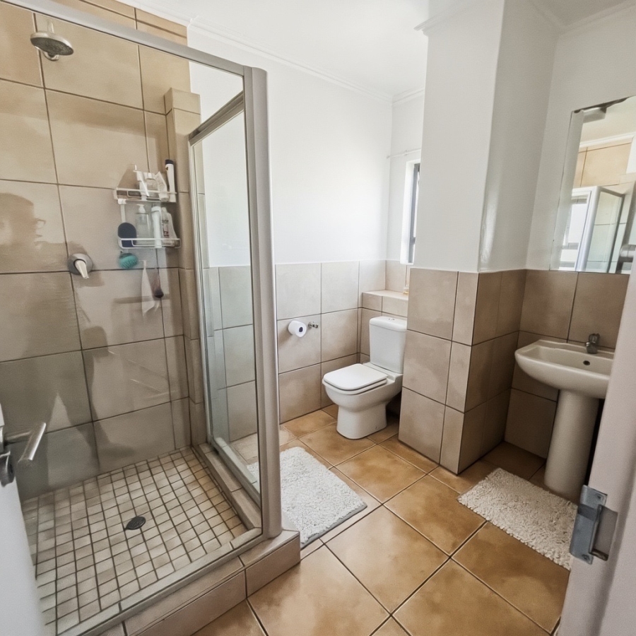 2 Bedroom Property for Sale in Sunninghill Gauteng