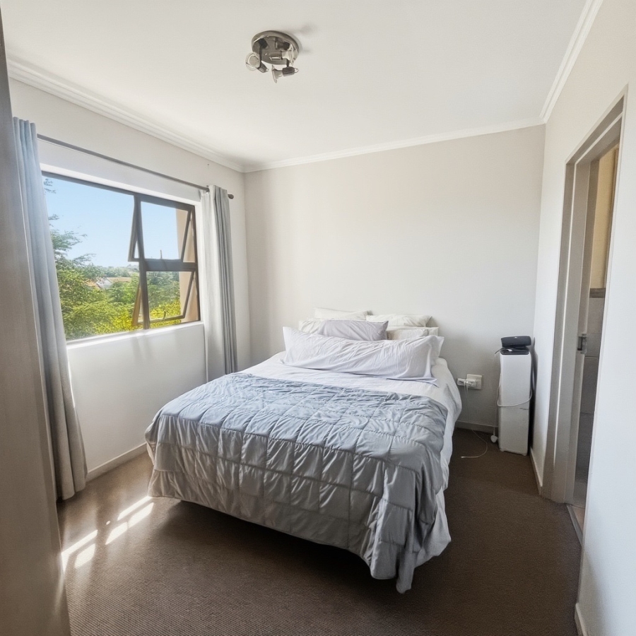 2 Bedroom Property for Sale in Sunninghill Gauteng