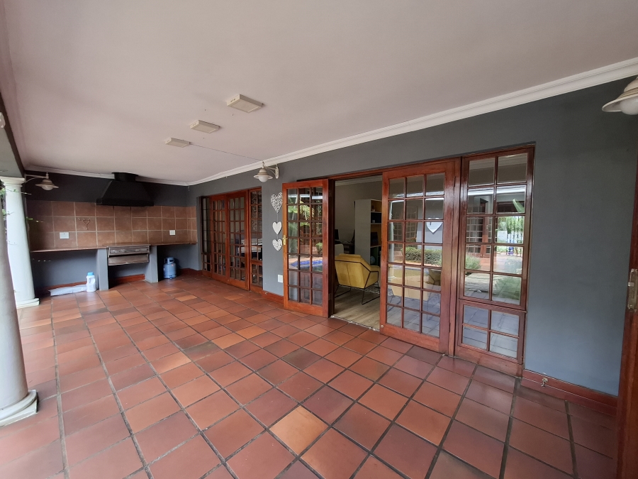 To Let commercial Property for Rent in Brooklyn Gauteng