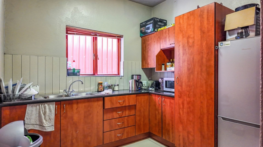 To Let commercial Property for Rent in Route 21 Business Park Gauteng