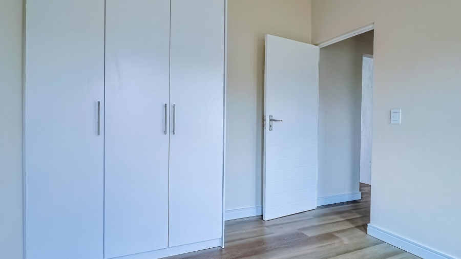 To Let 2 Bedroom Property for Rent in Rietvalleirand Gauteng