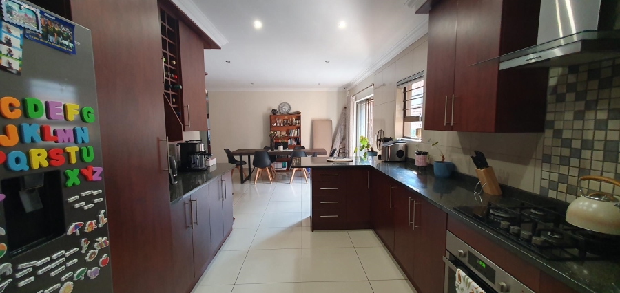 To Let 3 Bedroom Property for Rent in New Redruth Gauteng