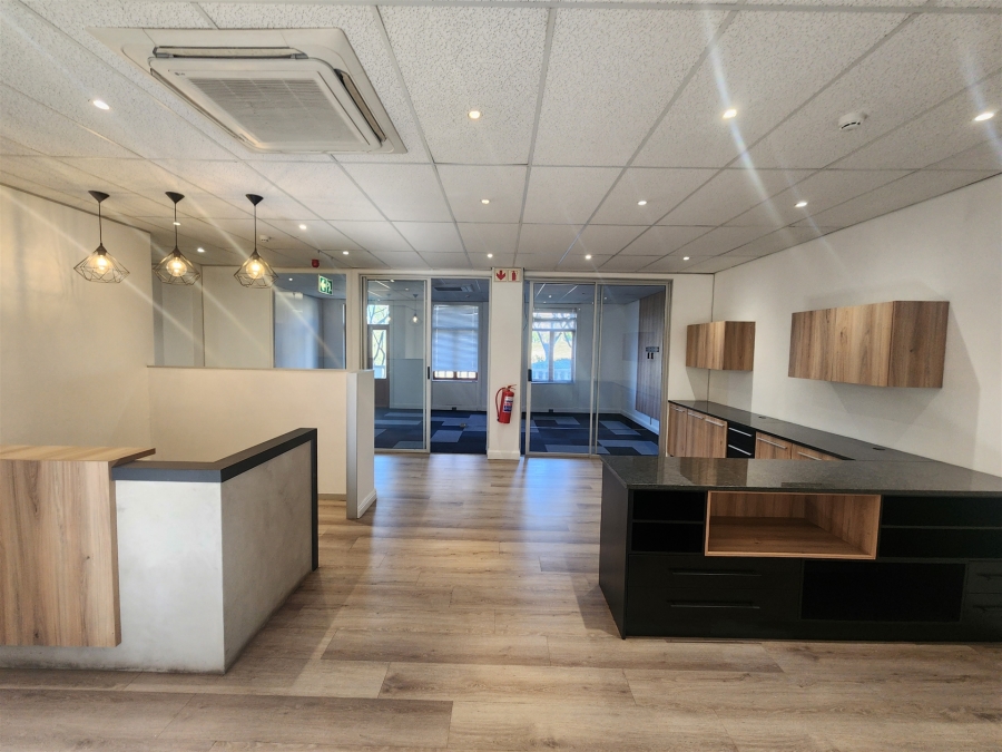 To Let Commercial Property for Rent in Strathavon Gauteng