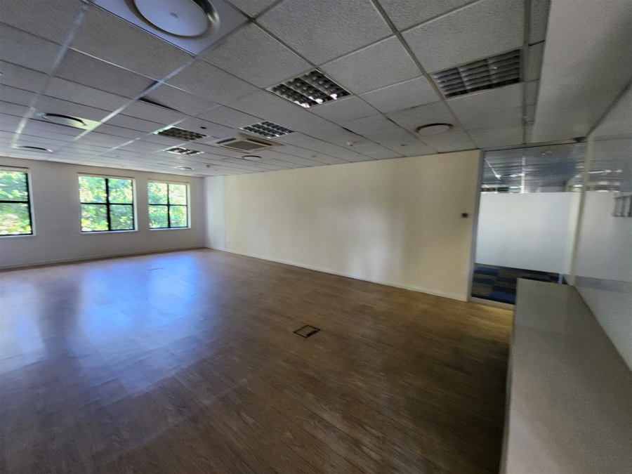 To Let Commercial Property for Rent in Barlow Park Gauteng