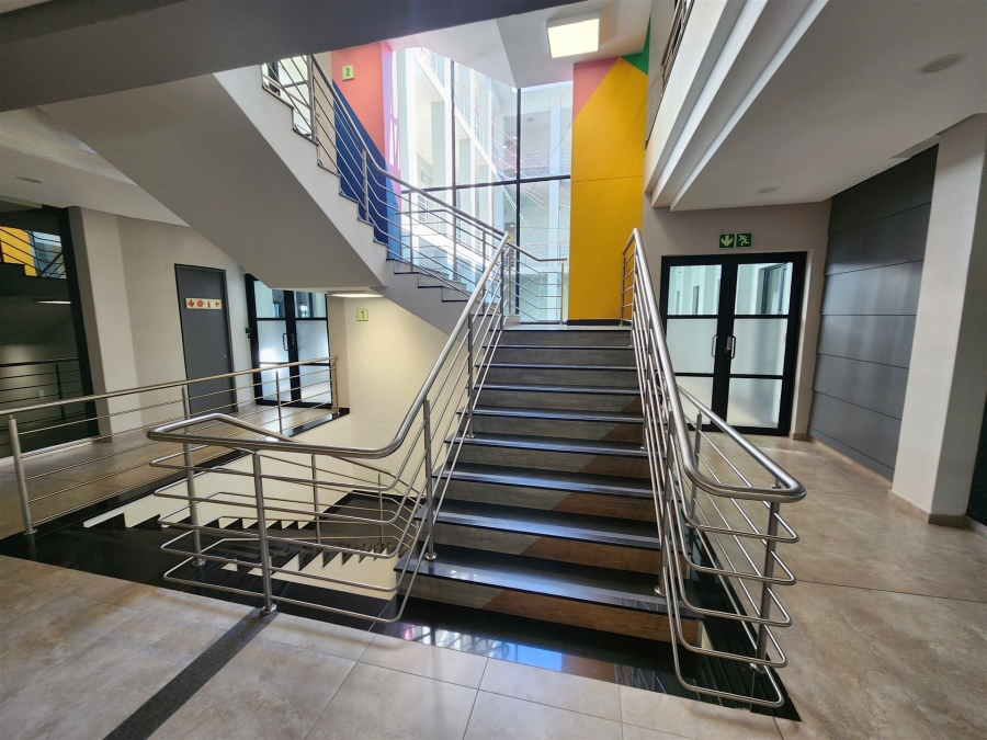 To Let Commercial Property for Rent in Barlow Park Gauteng