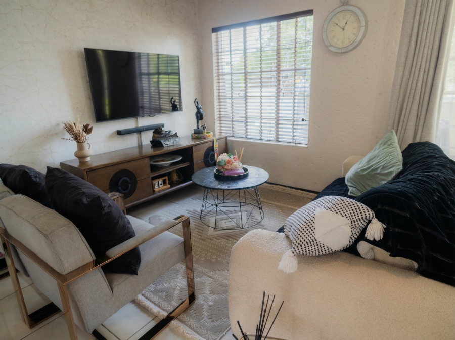 3 Bedroom Property for Sale in Bassonia Rock Gauteng