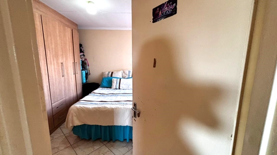 2 Bedroom Property for Sale in Birch Acres Gauteng