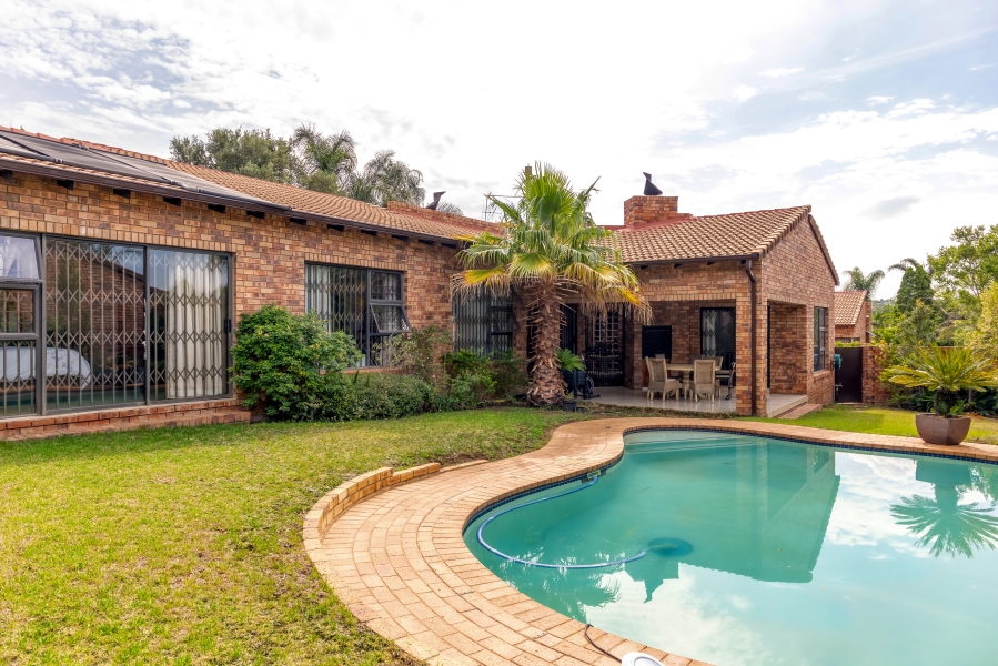 4 Bedroom Property for Sale in Noordhang Gauteng